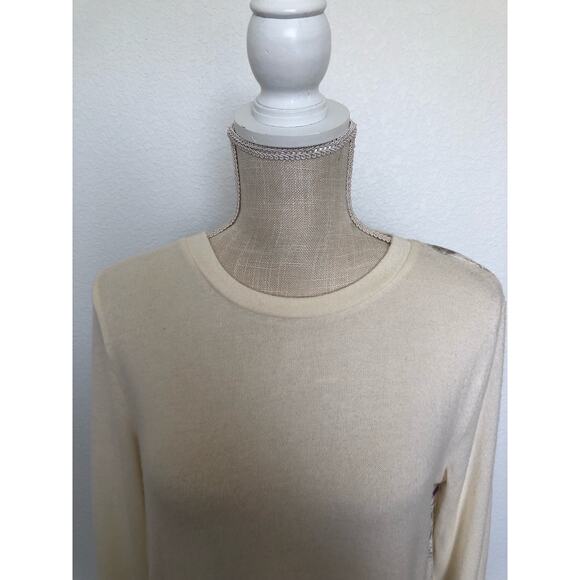Bobeau Reda Cozy Pleat Back Top in Snake - S - Picture 3 of 5